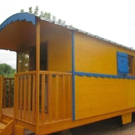 Lapalisse, 1 Piece, 3 Personnes - Fr-1-489-309 Casa de Férias Lapalisse
